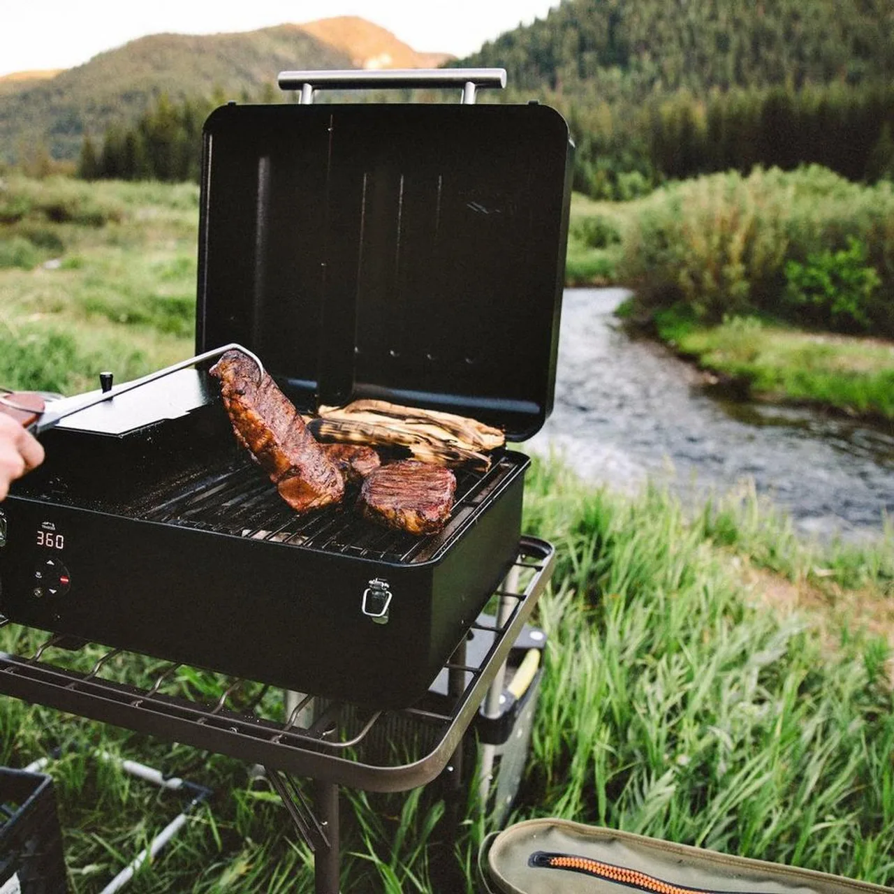 Traeger Scout vs Ranger: Which Portable Grill Is Best for You?
