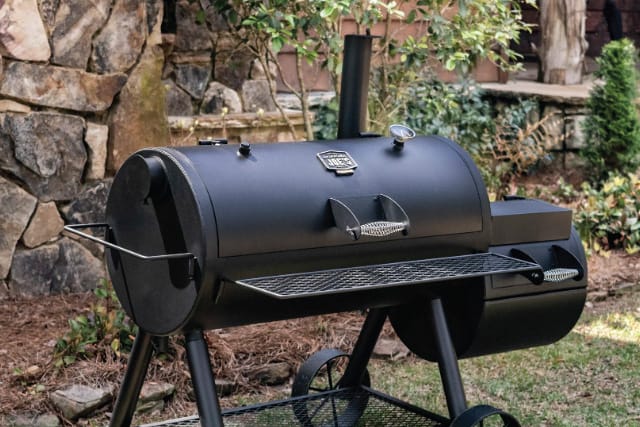 Taste the Difference: Reverse Flow vs Offset Smoker - Pros and Cons of Offset Smokers