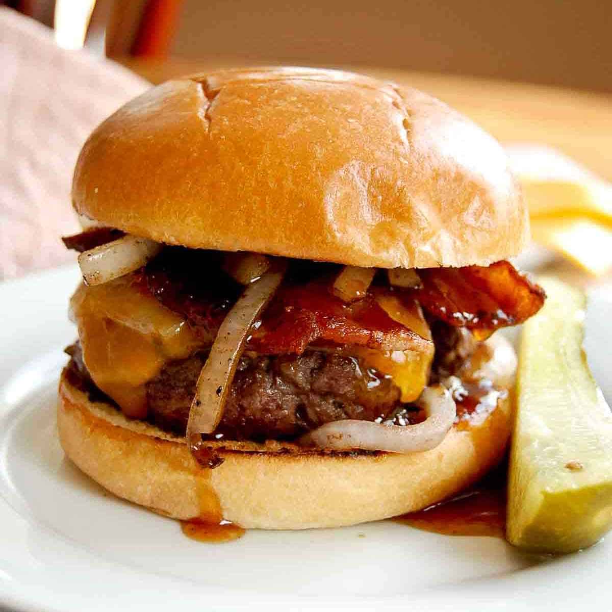 Sweet Meets Heat: The Perfect Bacon Burger Recipe You'll Love - Serving and Enjoying Your Creation