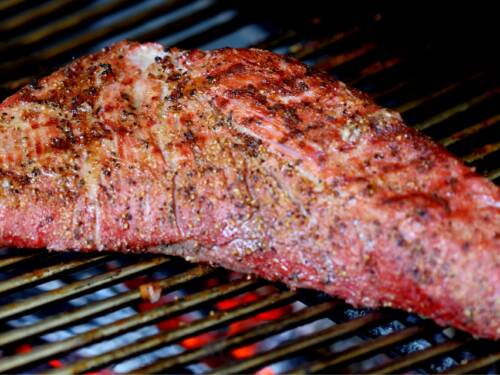 Unlocking Flavor: Timing Your Tri-Tip at 225°F for Optimal Taste - Resting and Serving